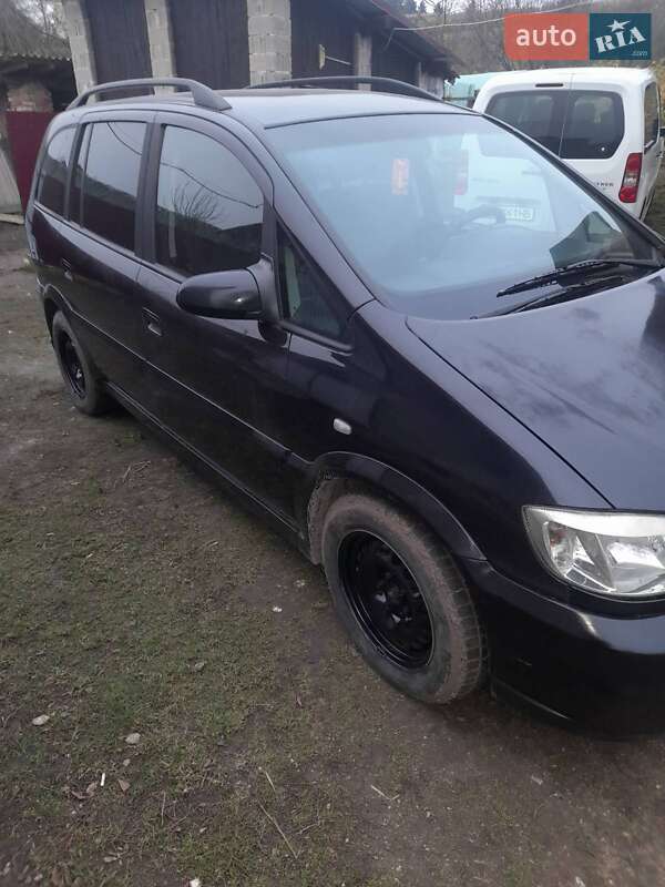Мінівен Opel Zafira 2004 в Тернополі