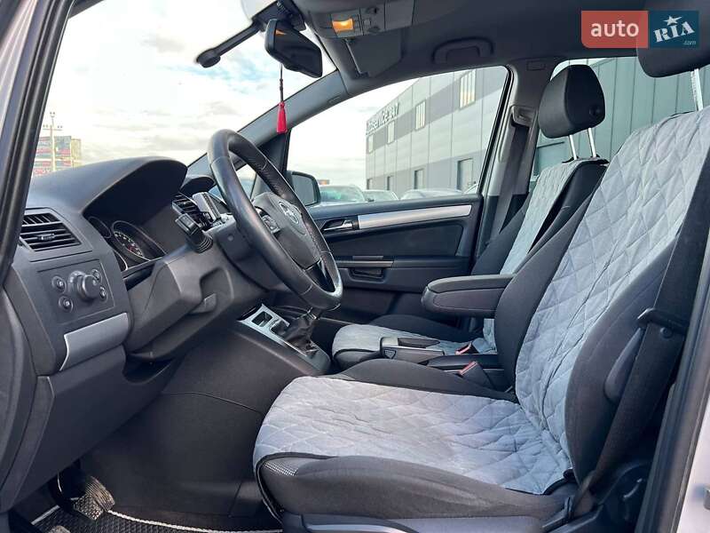 Минивэн Opel Zafira 2012 в Львове фото 19 Минивэн Opel Zafira 2012 в Львове
