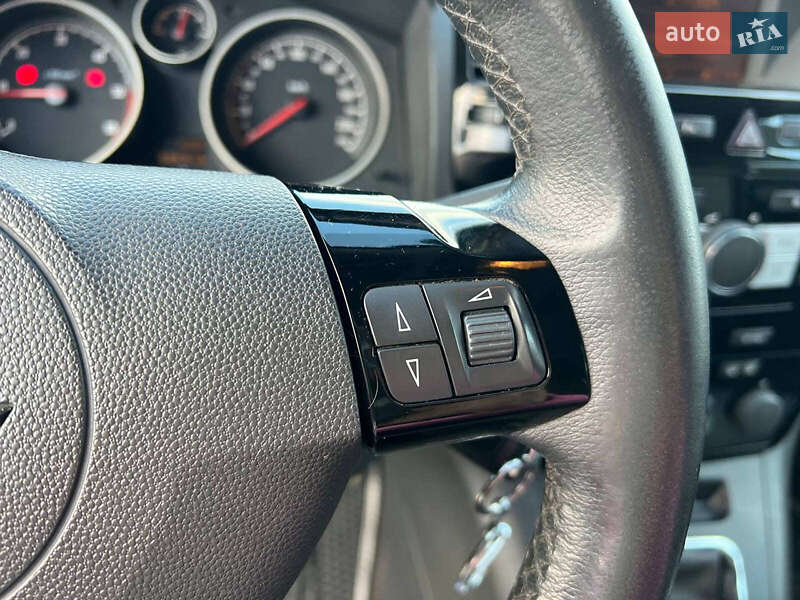 Минивэн Opel Zafira 2012 в Львове фото 24 Минивэн Opel Zafira 2012 в Львове