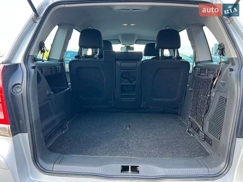 Минивэн Opel Zafira 2012 в Львове фото 39 Минивэн Opel Zafira 2012 в Львове