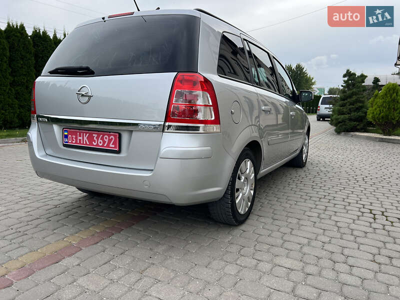 Минивэн Opel Zafira 2012 в Дунаевцах фото 13 Минивэн Opel Zafira 2012 в Дунаевцах