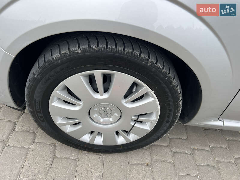 Минивэн Opel Zafira 2012 в Дунаевцах фото 20 Минивэн Opel Zafira 2012 в Дунаевцах