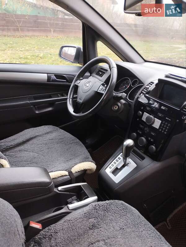 Минивэн Opel Zafira 2008 в Черновцах фото 8 Минивэн Opel Zafira 2008 в Черновцах