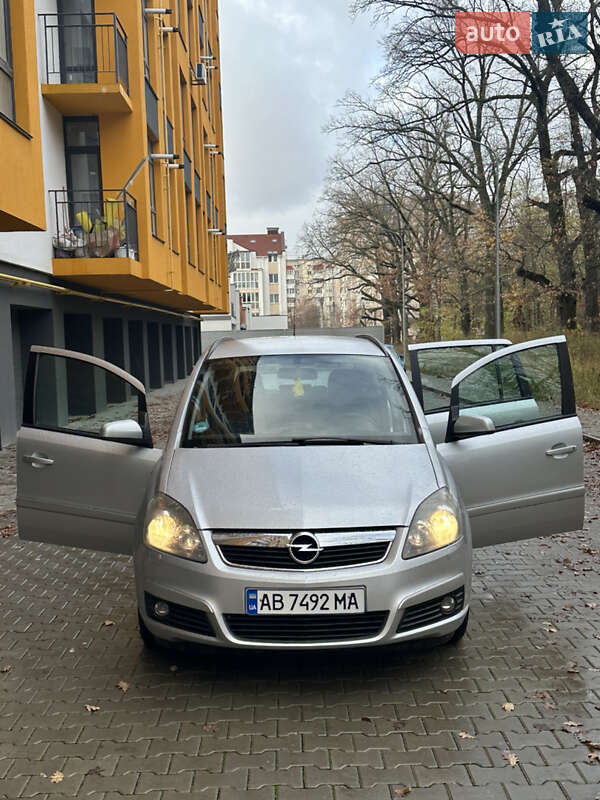 Минивэн Opel Zafira 2007 в Виннице фото 40 Минивэн Opel Zafira 2007 в Виннице