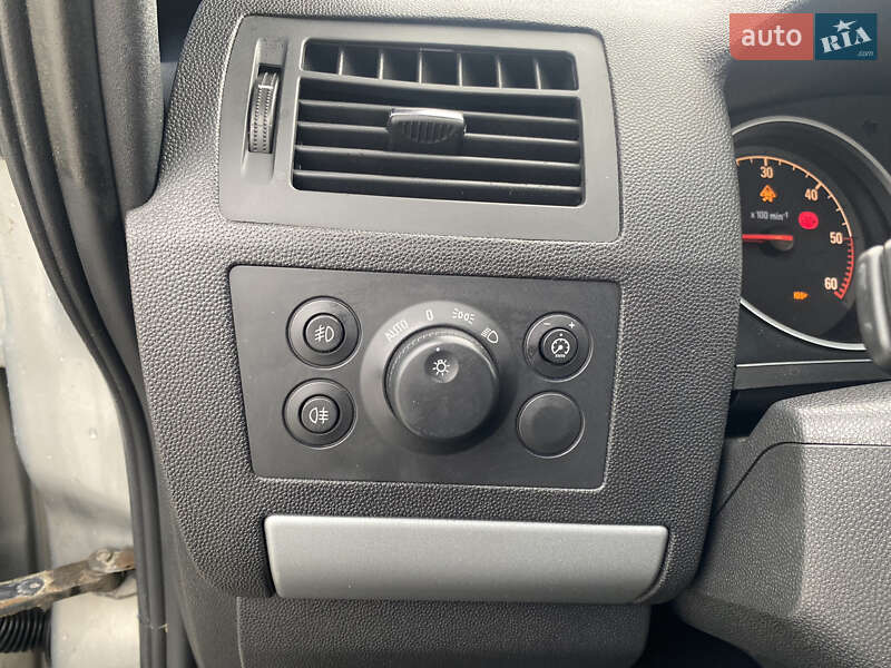 Минивэн Opel Zafira 2011 в Ивано-Франковске