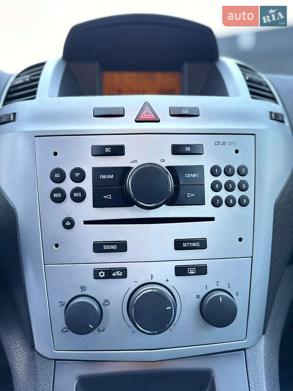 Минивэн Opel Zafira 2009 в Владимире