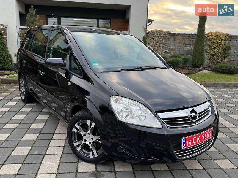 Мінівен Opel Zafira 2009 в Стрию
