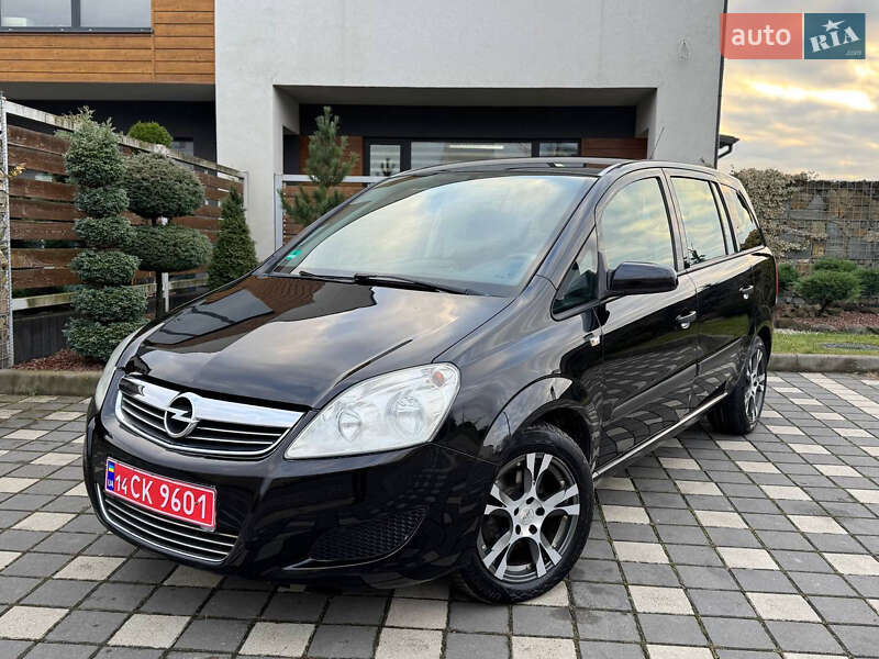 Мінівен Opel Zafira 2009 в Стрию