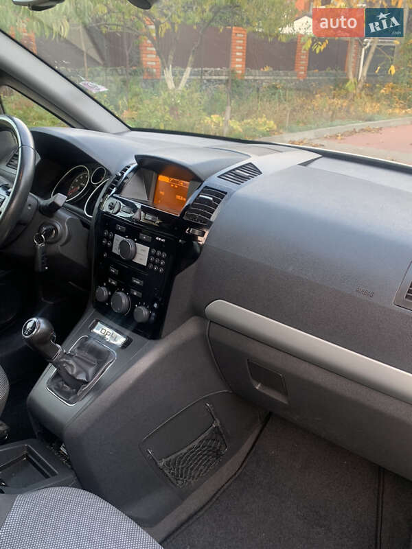 Минивэн Opel Zafira 2011 в Белой Церкви фото 27 Минивэн Opel Zafira 2011 в Белой Церкви