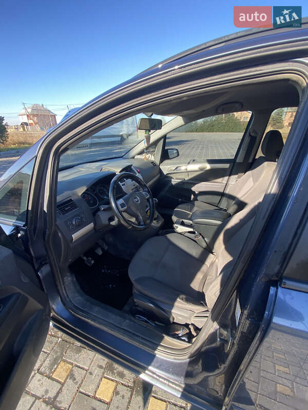 Минивэн Opel Zafira 2008 в Коломые