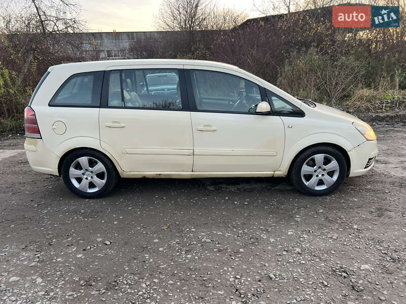 Минивэн Opel Zafira 2007 в Львове