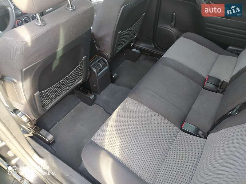 Минивэн Opel Zafira 2004 в Сокале фото 17 Минивэн Opel Zafira 2004 в Сокале