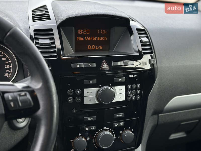 Минивэн Opel Zafira 2011 в Каменском фото 52 Минивэн Opel Zafira 2011 в Каменском