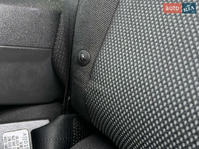 Минивэн Opel Zafira 2011 в Каменском фото 65 Минивэн Opel Zafira 2011 в Каменском