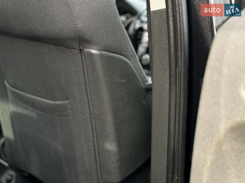 Минивэн Opel Zafira 2011 в Каменском фото 86 Минивэн Opel Zafira 2011 в Каменском