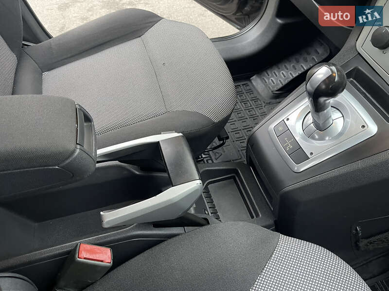 Минивэн Opel Zafira 2009 в Тернополе фото 40 Минивэн Opel Zafira 2009 в Тернополе