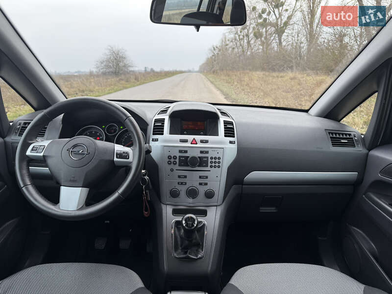 Микровэн Opel Zafira 2012 в Хмельницком фото 38 Микровэн Opel Zafira 2012 в Хмельницком