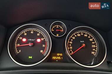 Минивэн Opel Zafira 2010 в Луцке