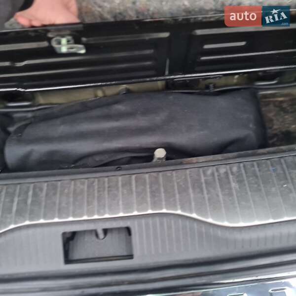 Минивэн Opel Zafira 2010 в Луцке