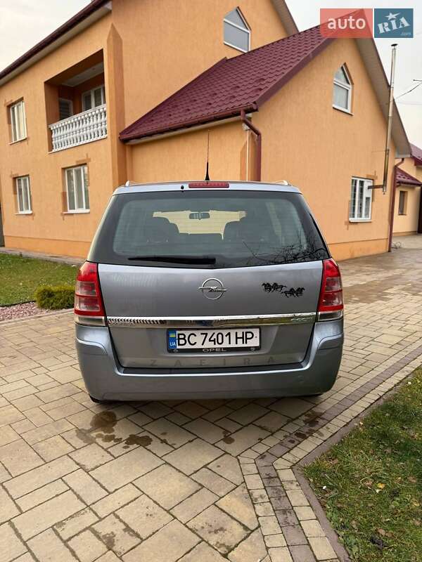 Минивэн Opel Zafira 2010 в Самборе фото 5 Минивэн Opel Zafira 2010 в Самборе