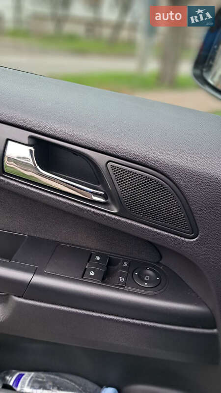 Минивэн Opel Zafira 2011 в Киеве фото 9 Минивэн Opel Zafira 2011 в Киеве