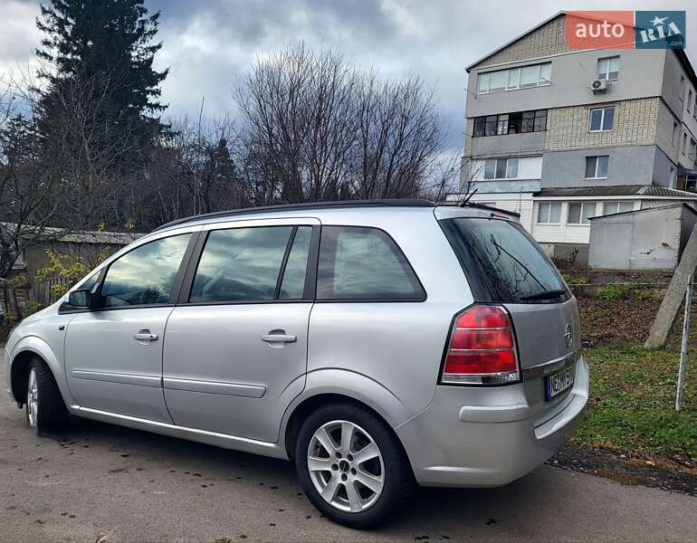 Минивэн Opel Zafira 2005 в Хмельницком фото 24 Минивэн Opel Zafira 2005 в Хмельницком