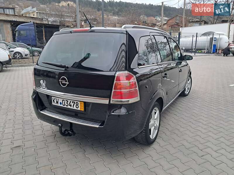Минивэн Opel Zafira 2006 в Могилев-Подольске фото 13 Минивэн Opel Zafira 2006 в Могилев-Подольске