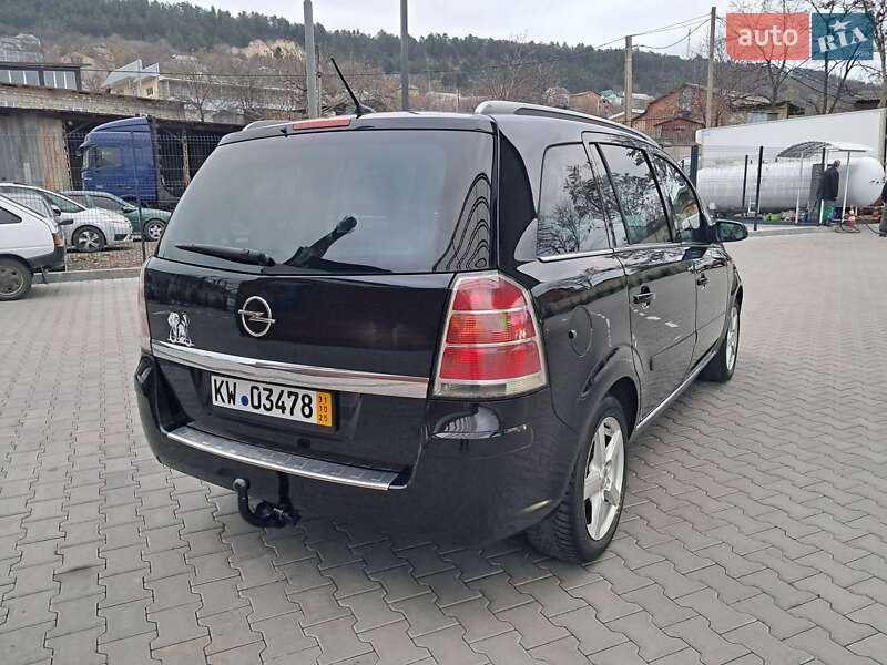 Минивэн Opel Zafira 2006 в Могилев-Подольске фото 24 Минивэн Opel Zafira 2006 в Могилев-Подольске