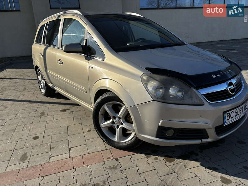 Минивэн Opel Zafira 2006 в Стрые