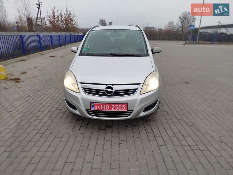 Opel Zafira 2008