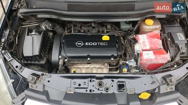 Минивэн Opel Zafira 2007 в Днепре