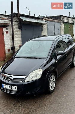 Минивэн Opel Zafira 2009 в Чернигове