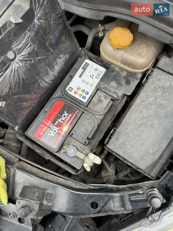 Минивэн Opel Zafira 2009 в Чернигове фото 18 Минивэн Opel Zafira 2009 в Чернигове