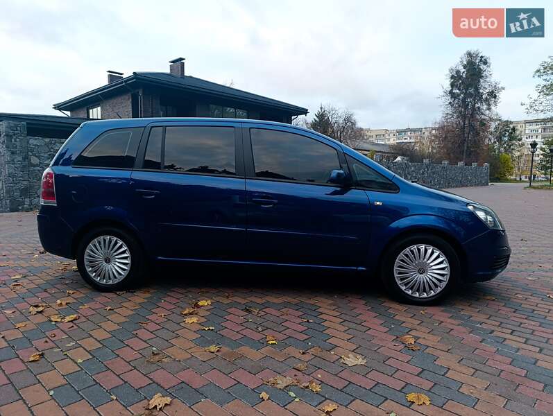Минивэн Opel Zafira 2006 в Звягеле