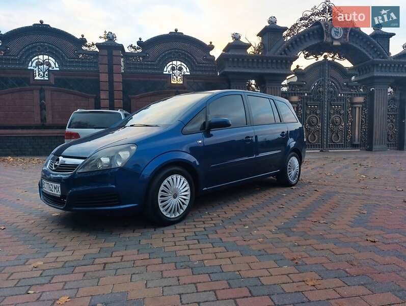 Минивэн Opel Zafira 2006 в Звягеле