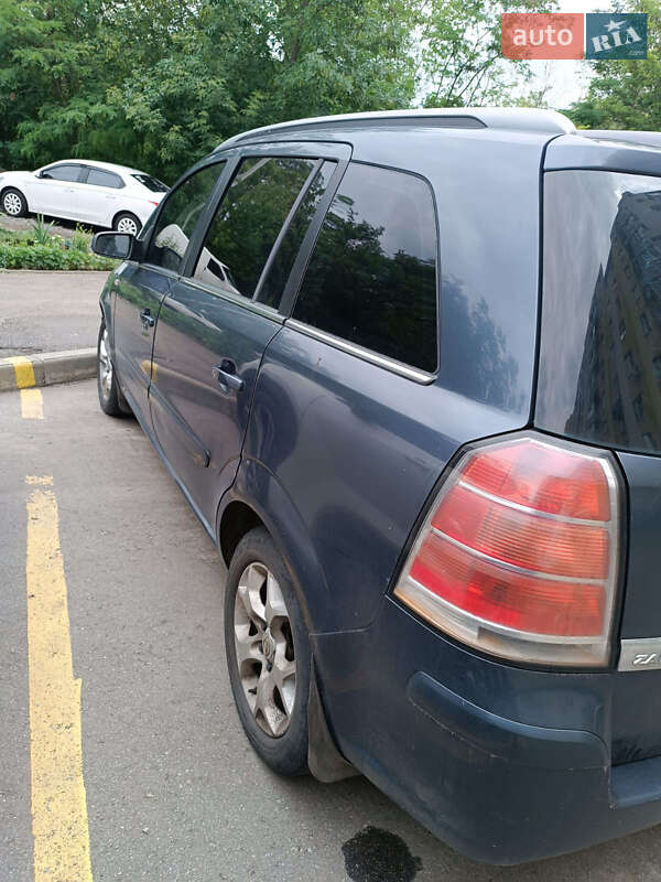 Минивэн Opel Zafira 2006 в Харькове фото 3 Минивэн Opel Zafira 2006 в Харькове