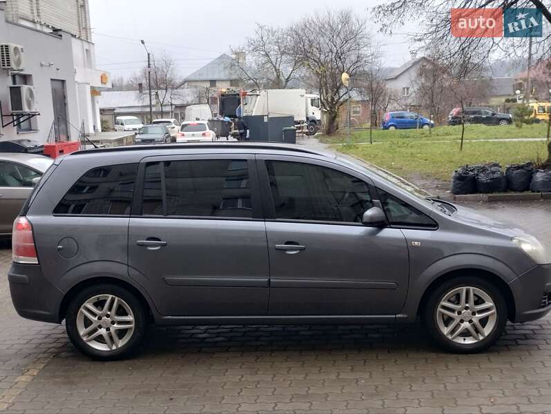 Минивэн Opel Zafira 2007 в Львове