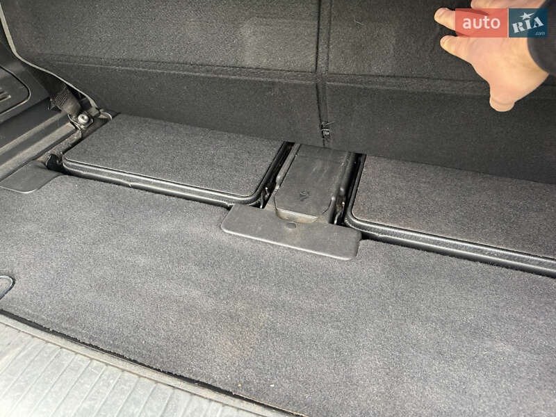 Минивэн Opel Zafira 2009 в Корсуне-Шевченковском