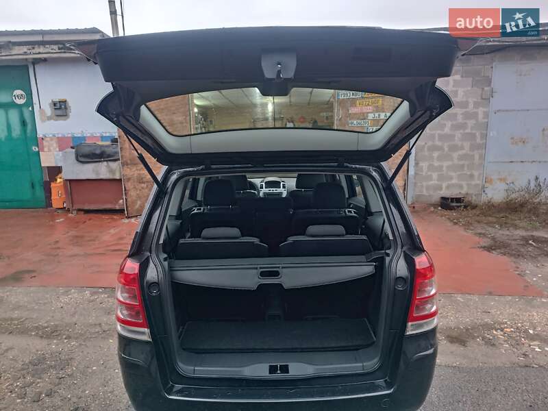 Минивэн Opel Zafira 2010 в Харькове фото 4 Минивэн Opel Zafira 2010 в Харькове