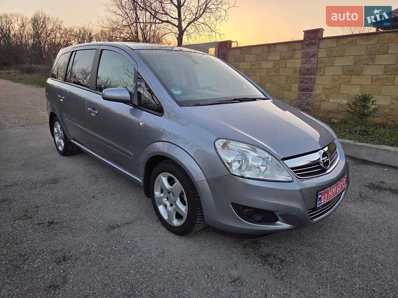 Opel Zafira 2008