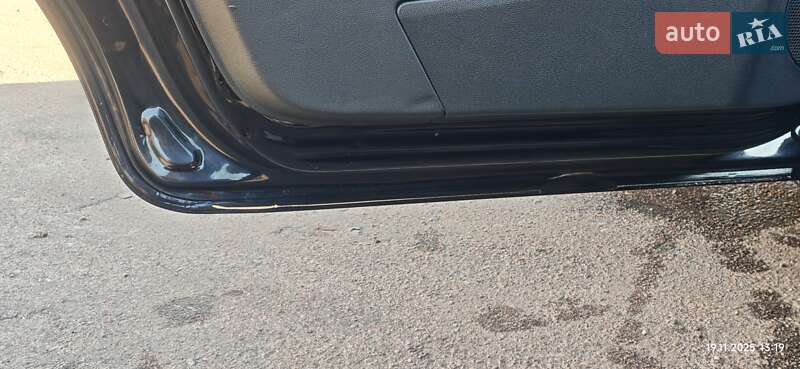 Минивэн Opel Zafira 2009 в Киеве