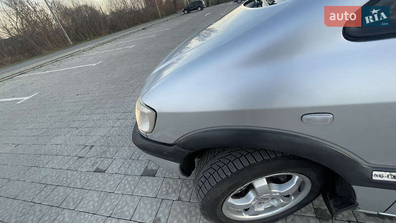 Мінівен Opel Zafira 2003 в Мостиській