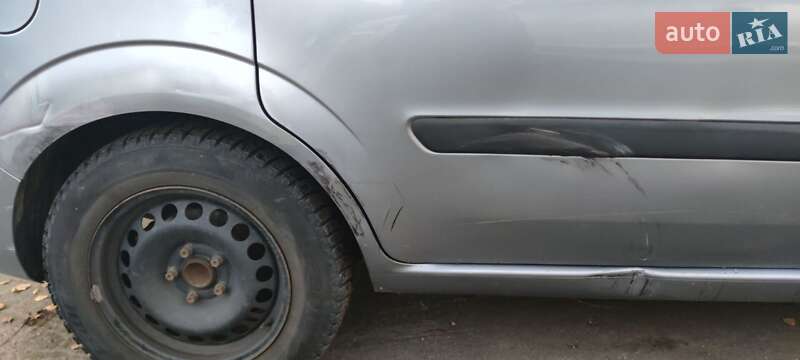 Минивэн Opel Zafira 2006 в Житомире