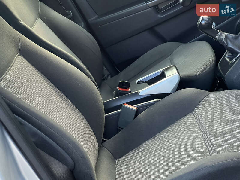 Минивэн Opel Zafira 2009 в Трускавце фото 45 Минивэн Opel Zafira 2009 в Трускавце