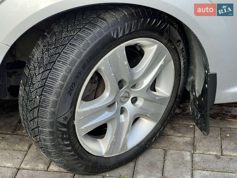 Минивэн Opel Zafira 2009 в Трускавце фото 78 Минивэн Opel Zafira 2009 в Трускавце