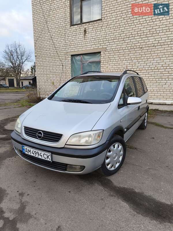 Opel Zafira 2001