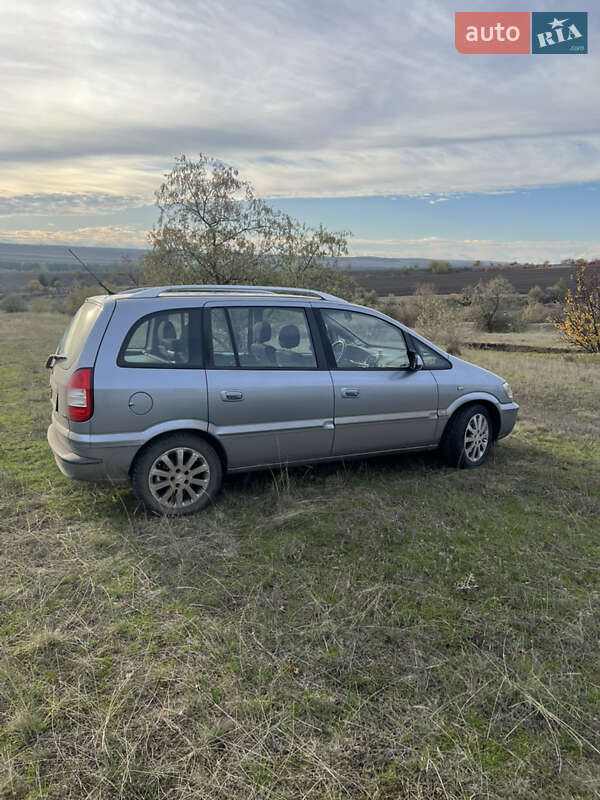 Минивэн Opel Zafira 2004 в Одессе фото Минивэн Opel Zafira 2004 в Одессе