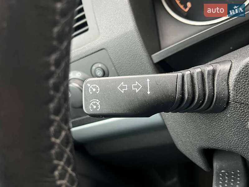 Мінівен Opel Zafira 2010 в Києві