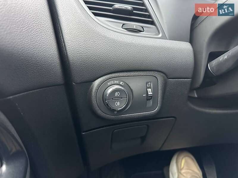 Минивэн Opel Zafira 2017 в Луцке