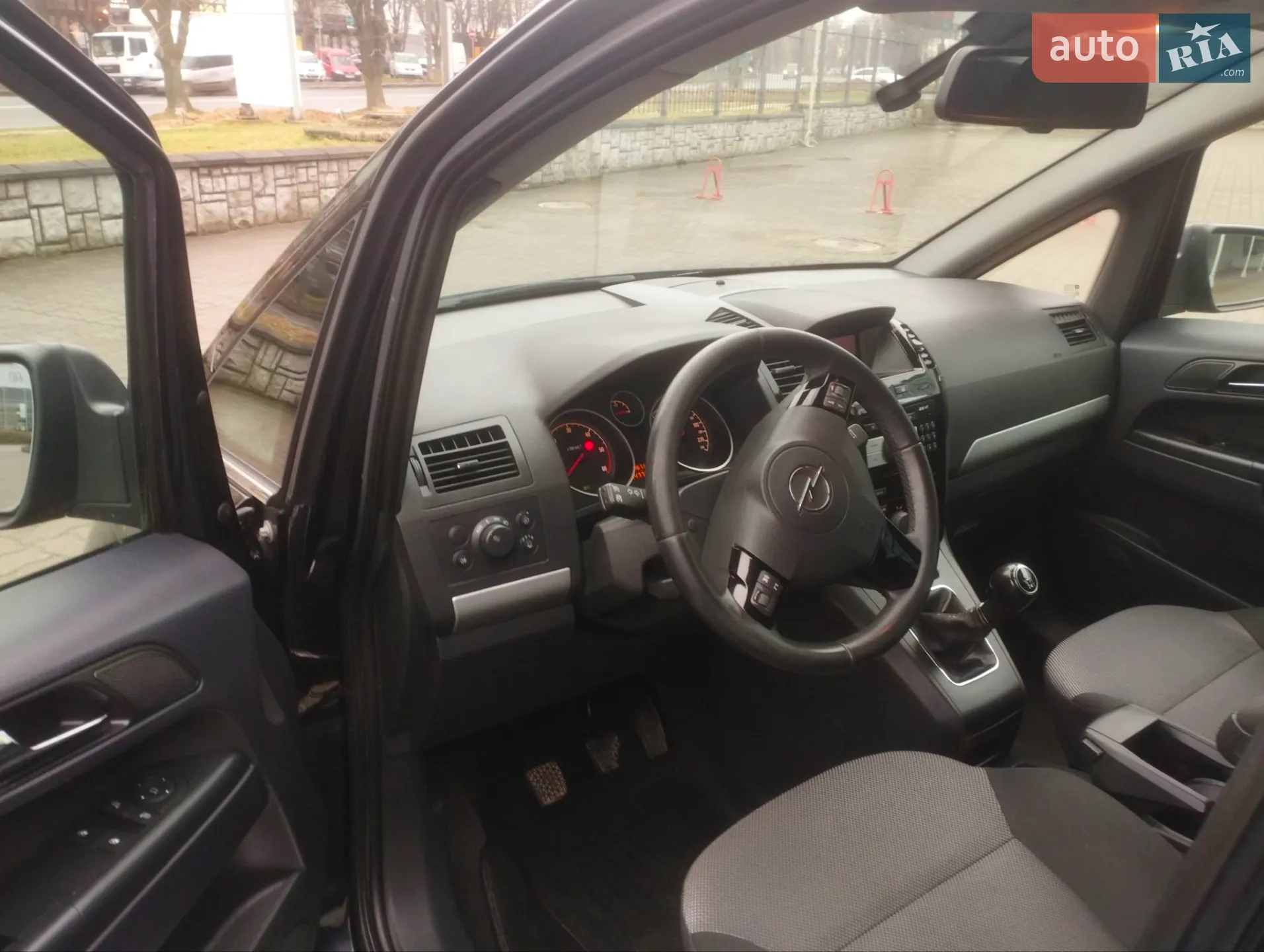 2011 Opel Zafira - мініатюра 28